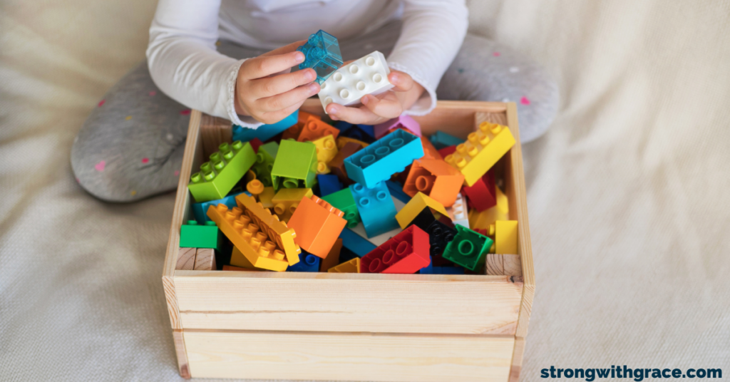 Don't miss these 12 creative storage ideas for a tidy playroom. You can get the whole family involved with these easy tips!